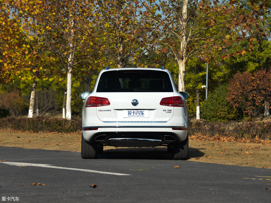 2016;J 3.0 TSI R-Line