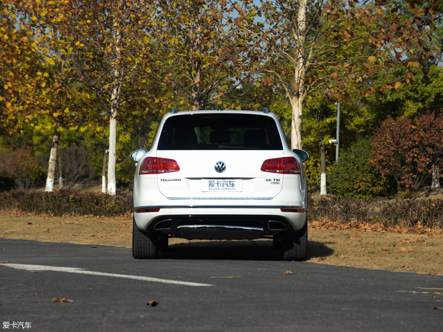 2016;J 3.0 TSI R-Line