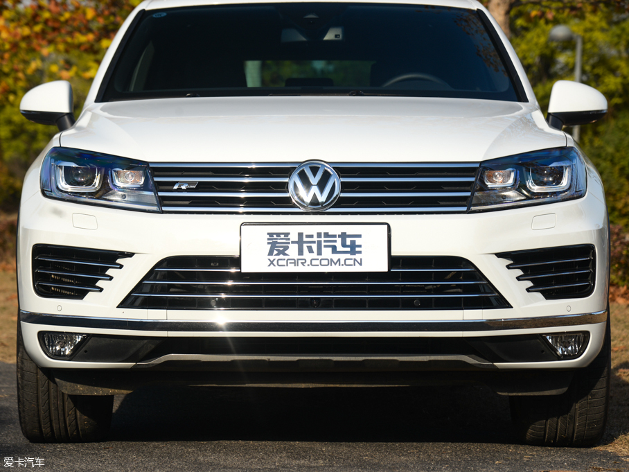 2016;J 3.0 TSI R-Line