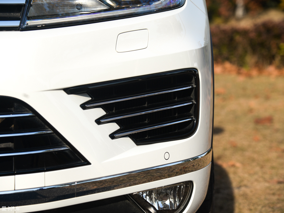 2016;J 3.0 TSI R-Line