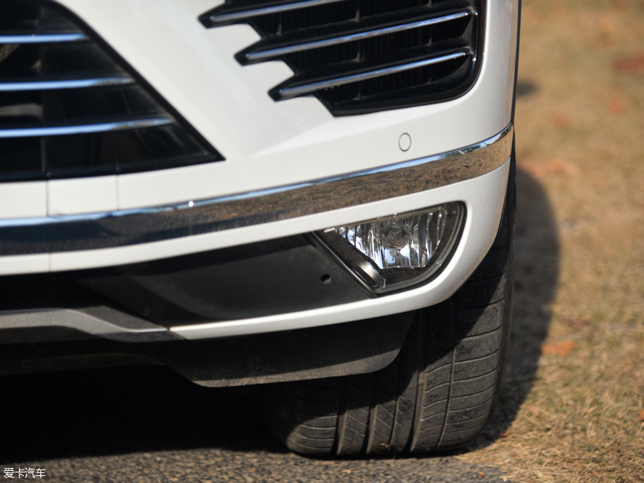 2016;J 3.0 TSI R-Line