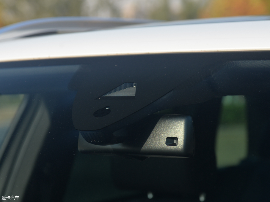 2016;J 3.0 TSI R-Line