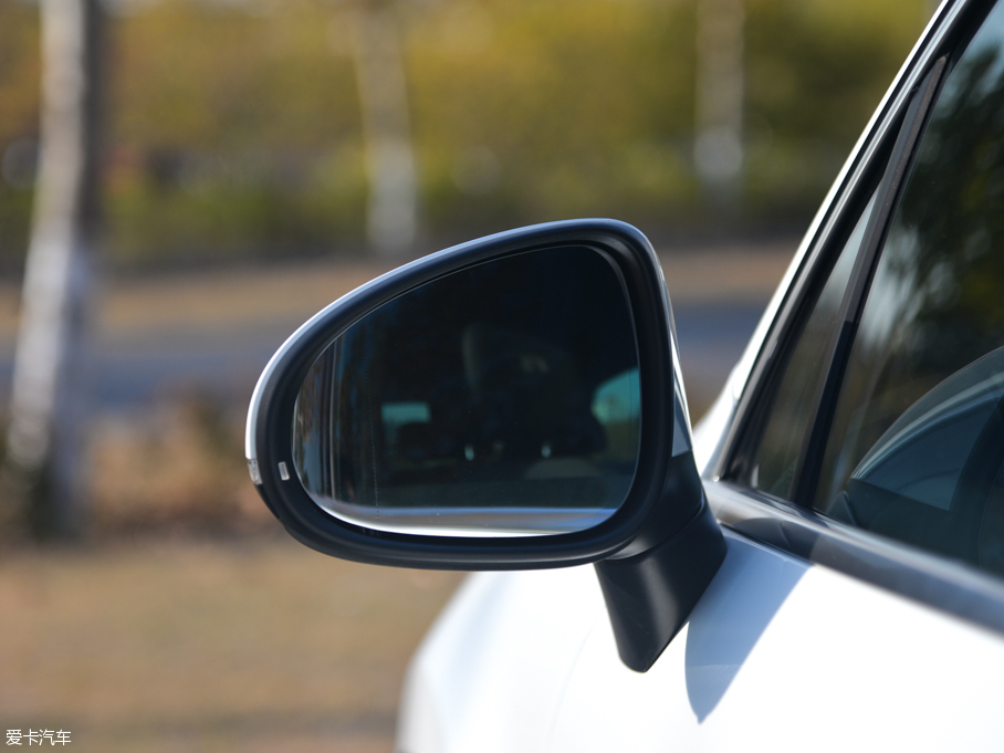 2016;J 3.0 TSI R-Line