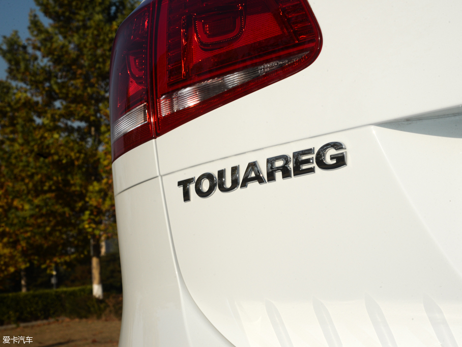 2016;J 3.0 TSI R-Line