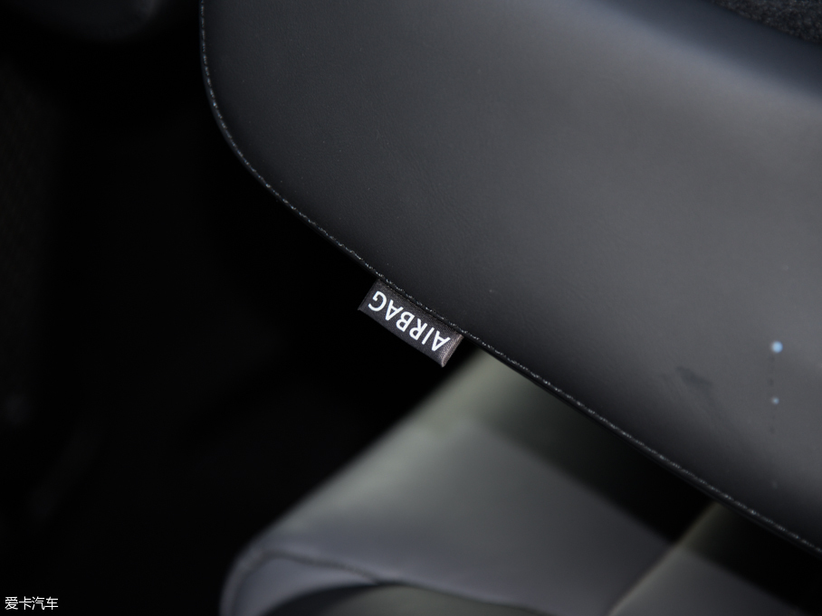 2016;J 3.0 TSI R-Line