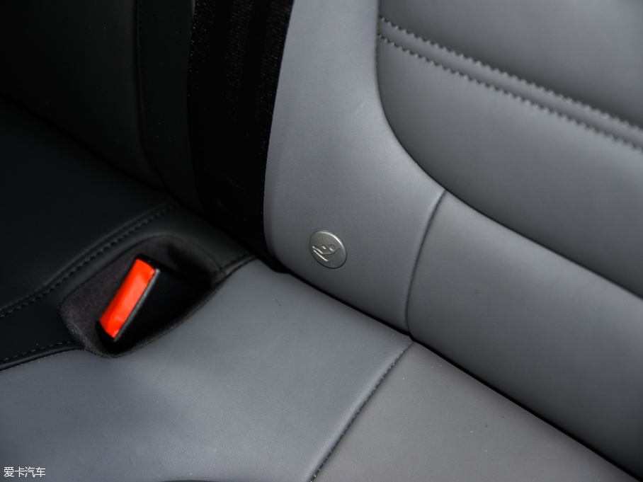 2016;J 3.0 TSI R-Line