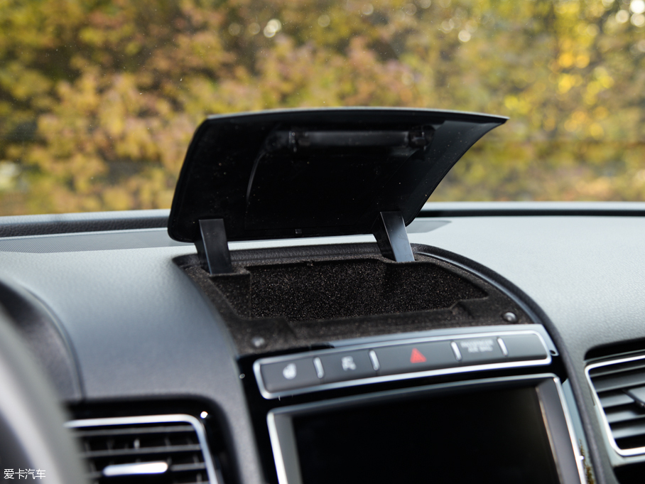 2016;J 3.0 TSI R-Line