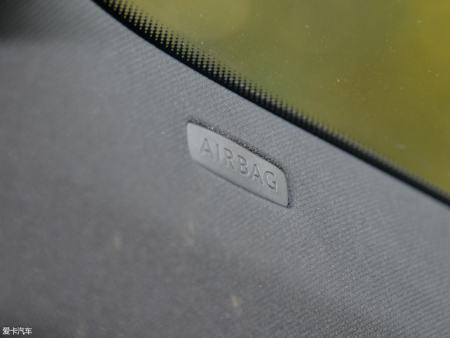 2016;J 3.0 TSI R-Line