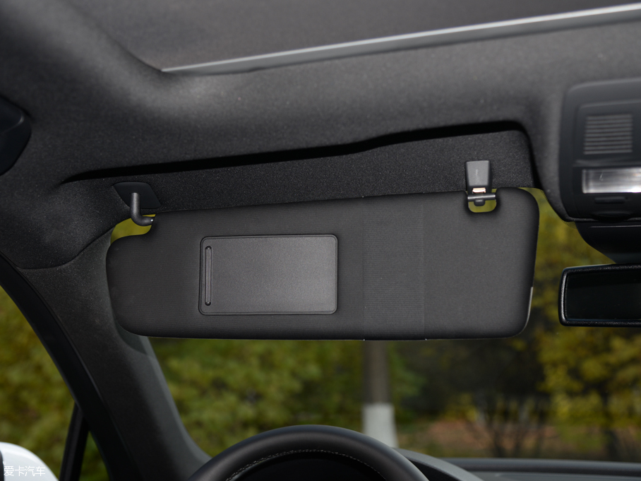 2016;J 3.0 TSI R-Line