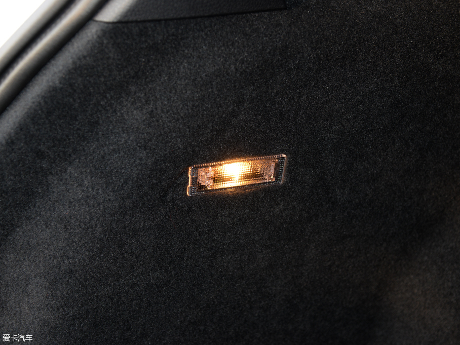 2016;J 3.0 TSI R-Line