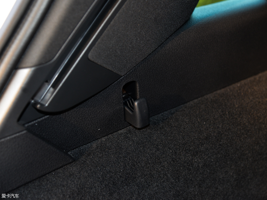 2016;J 3.0 TSI R-Line