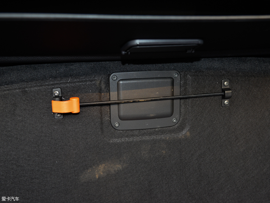 2016;J 3.0 TSI R-Line