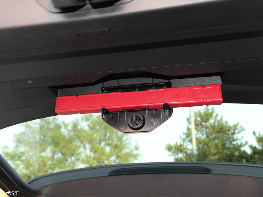 2016;J 3.0 TSI R-Line