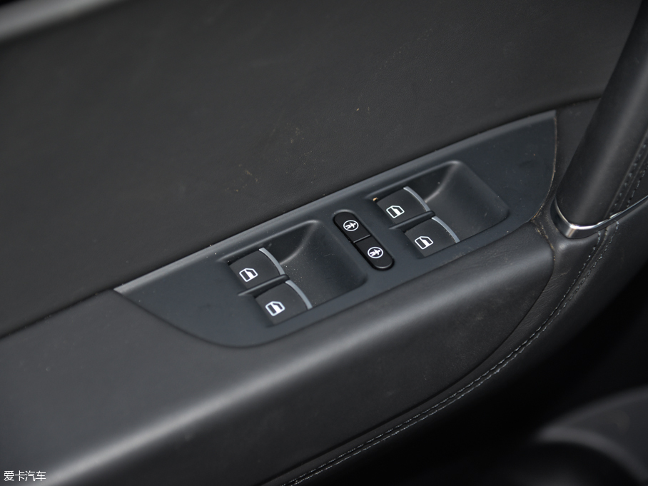 2016;J 3.0 TSI R-Line