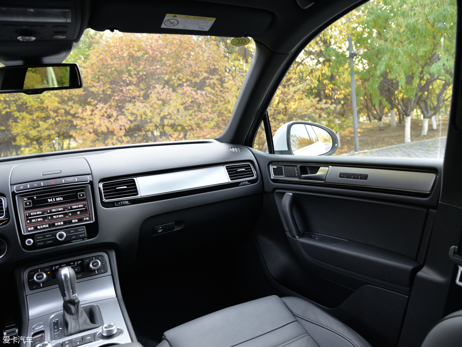 2016;J 3.0 TSI R-Line