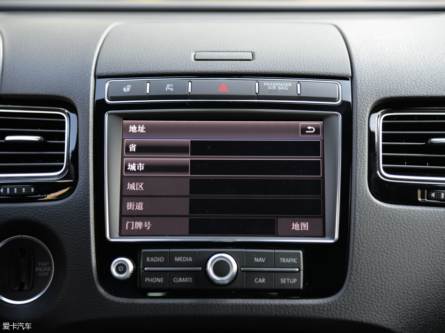 2016;J 3.0 TSI R-Line