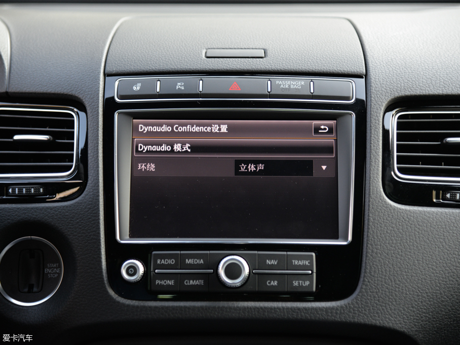 2016;J 3.0 TSI R-Line