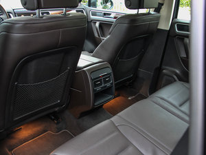 2016款3.0 TSI 标配型 空间座椅