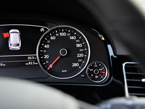 20163.0 TSI R-Line п؅^