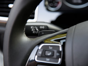 20163.0 TSI R-Line п؅^