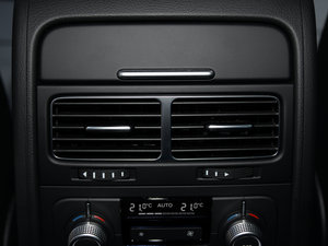 20163.0 TSI R-Line п؅^