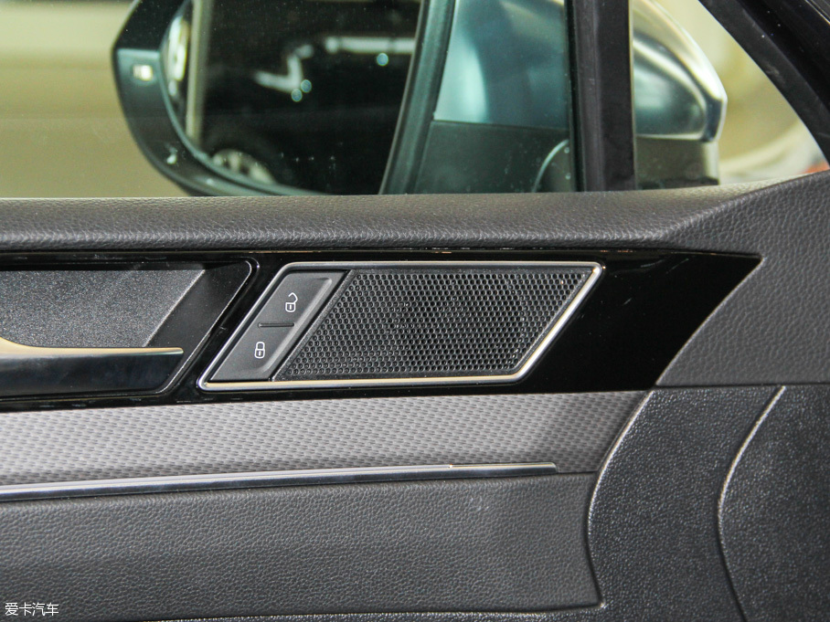 2016ε 380TSI Premium vа