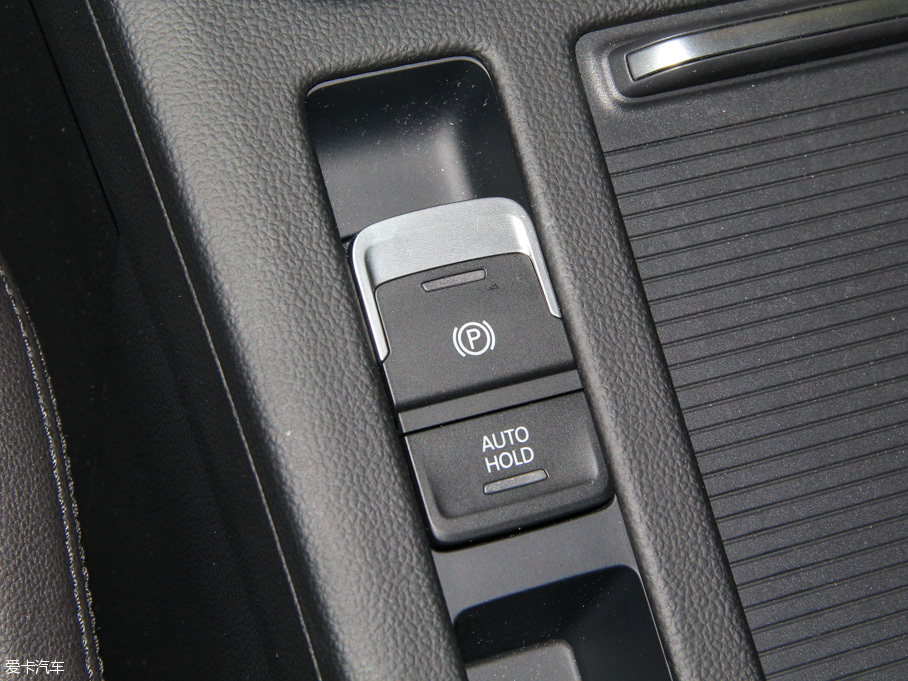 2016ε 380TSI Premium vа