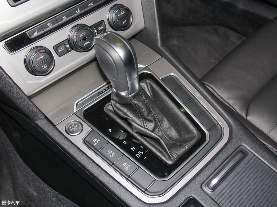 2016ε 380TSI Premium vа