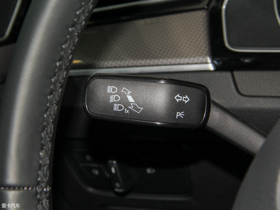 2016ε 380TSI Premium vа