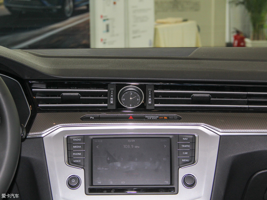 2016ε 380TSI Premium (q)vа