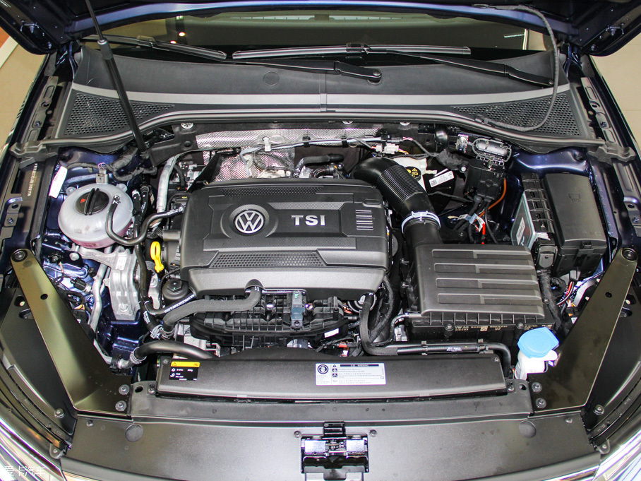 2016ε 380TSI Premium (q)vа