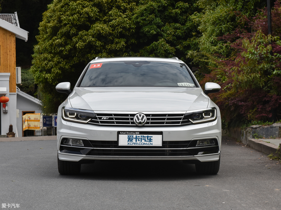 2016ε 380TSI R-Line