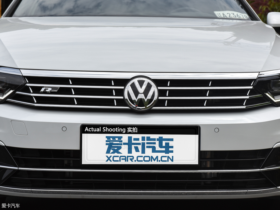 2016ε 380TSI (q)R-Line