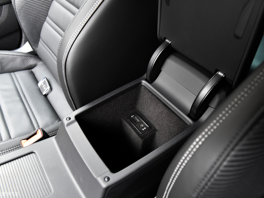 2016ε 380TSI R-Line