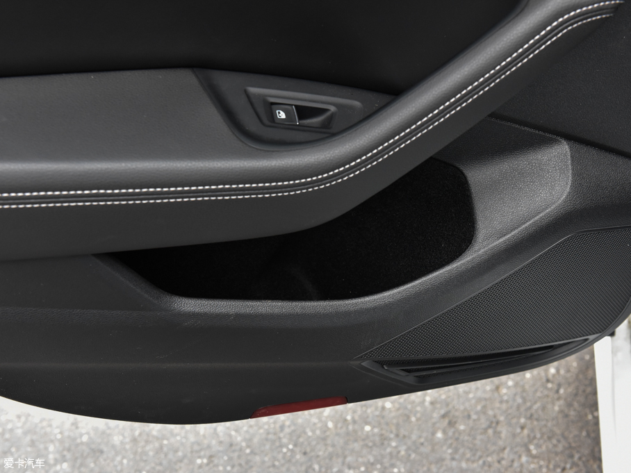 2016ε 380TSI R-Line