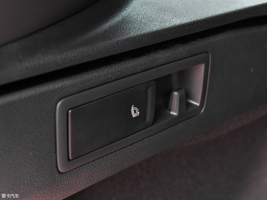 2016ε 380TSI (q)R-Line