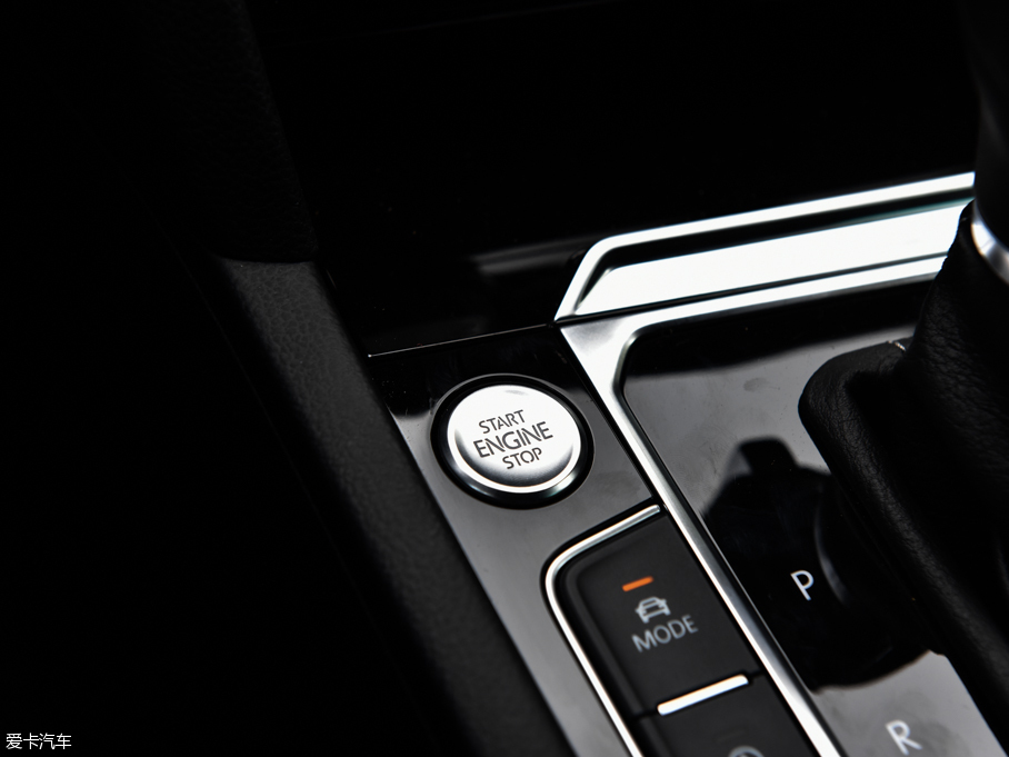 2016ε 380TSI (q)R-Line