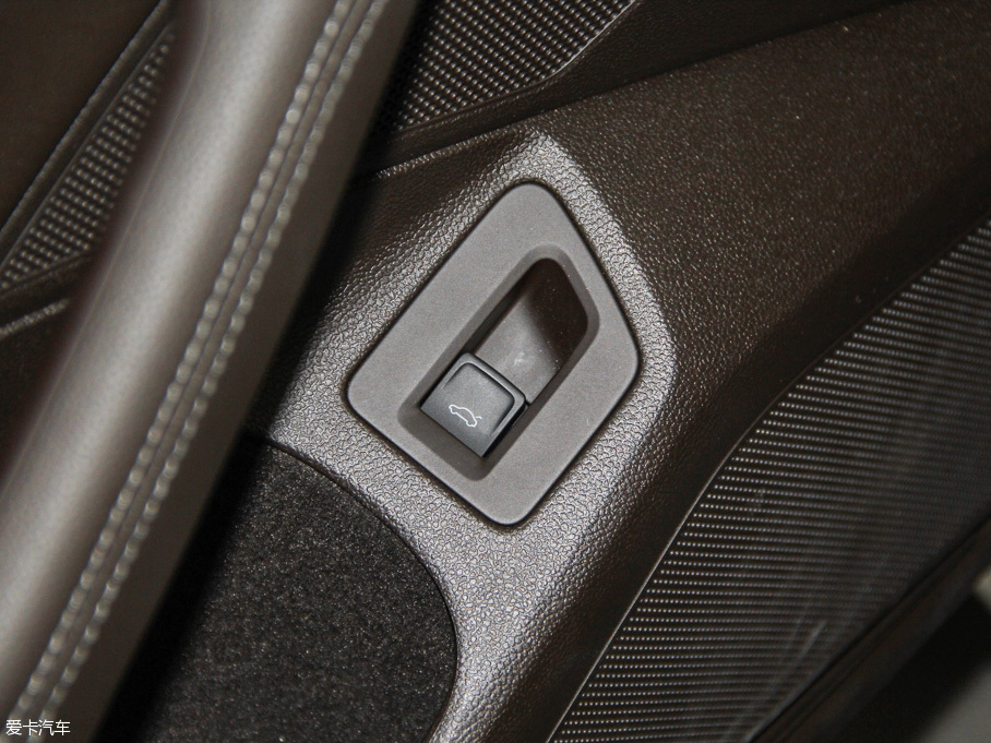 2016ε 380TSI Unlimited (q)а