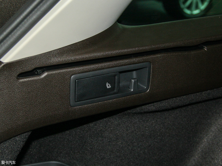 2016ε 380TSI Unlimited (q)а