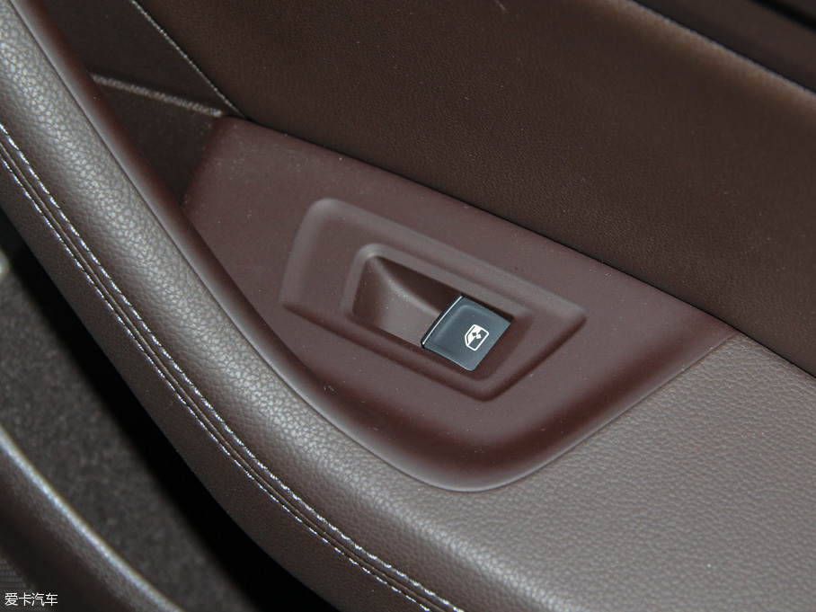 2016ε 380TSI Unlimited (q)а