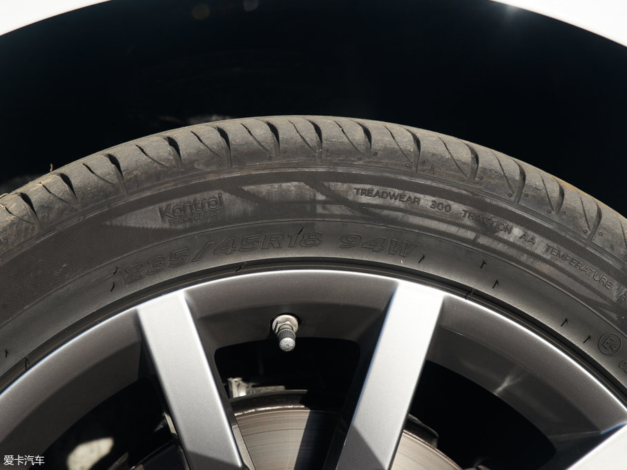 2016ε 380TSI R-Line