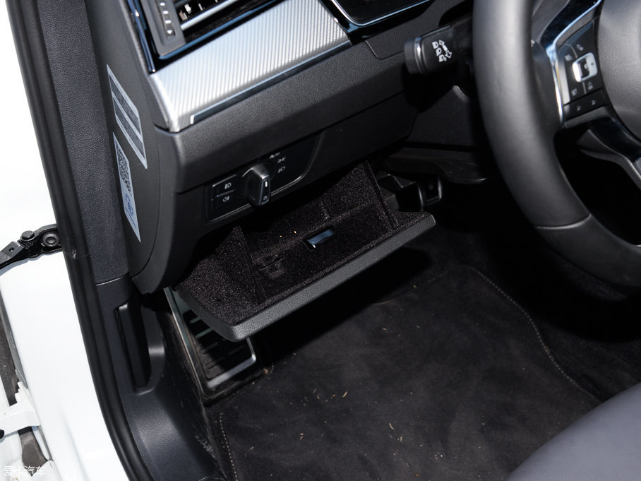 2016ε 380TSI R-Line