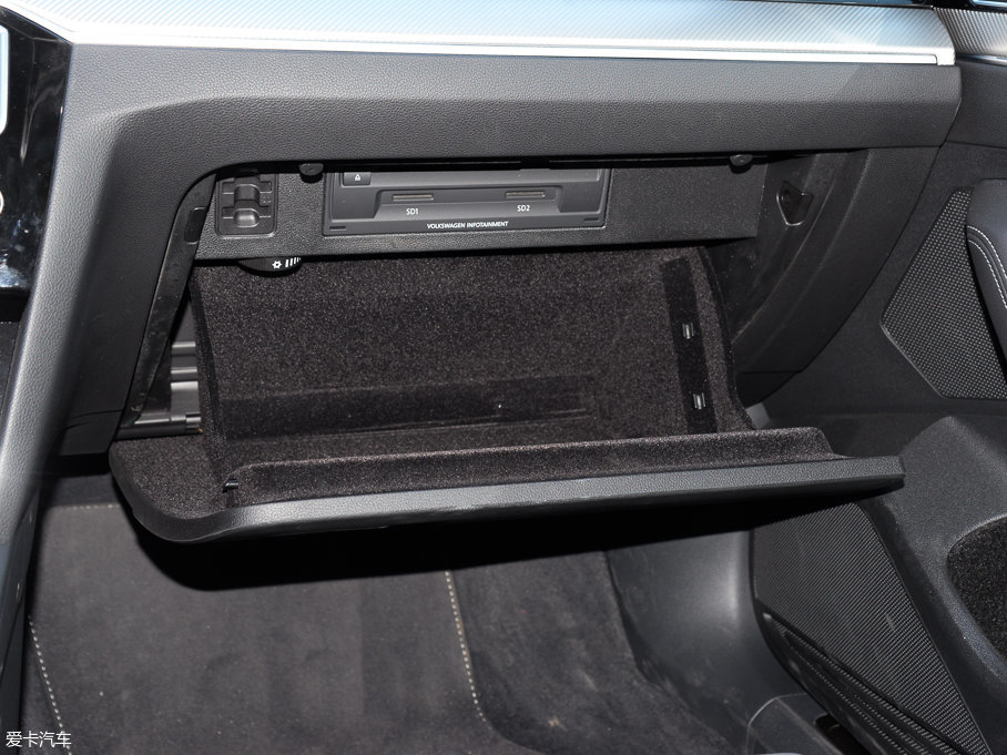 2016ε 380TSI R-Line