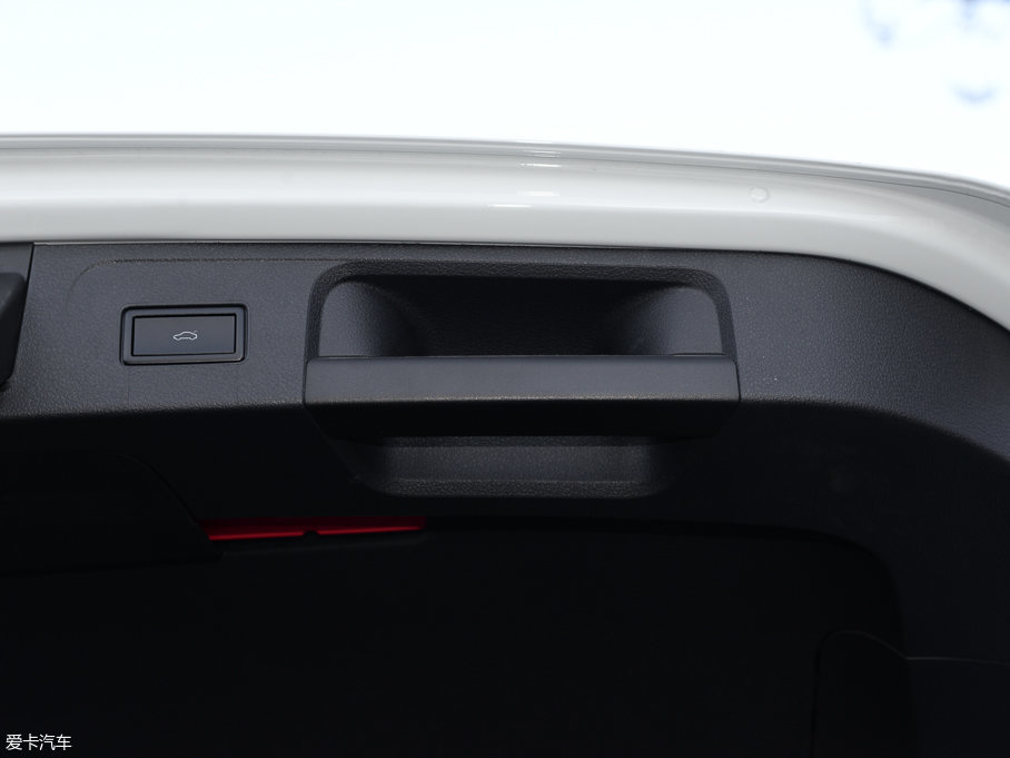 2016ε 380TSI R-Line