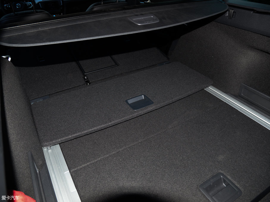 2016ε 380TSI R-Line