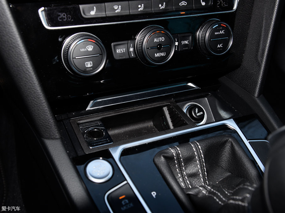 2016ε 380TSI R-Line