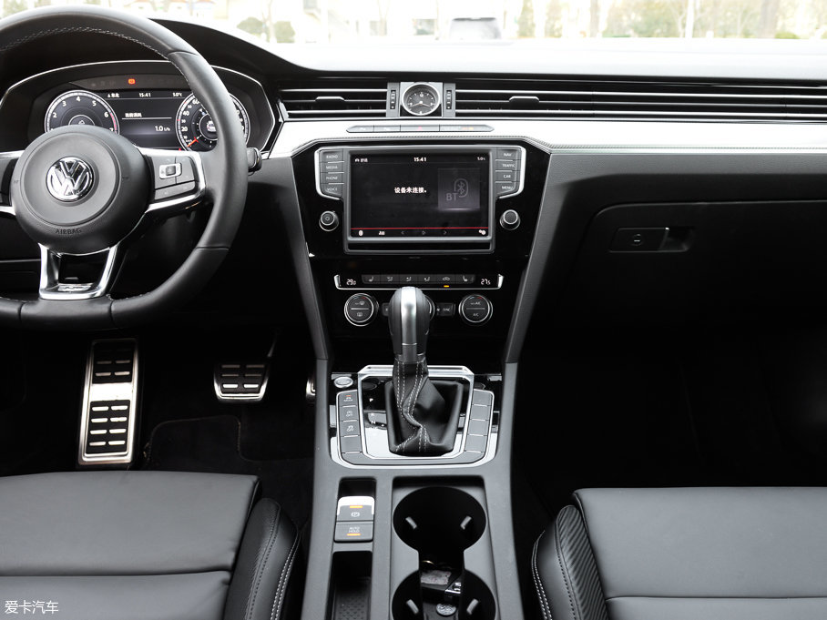 2016ε 380TSI R-Line