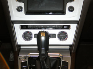 2016280TSI (q)а {(dio){(dio)(ji)