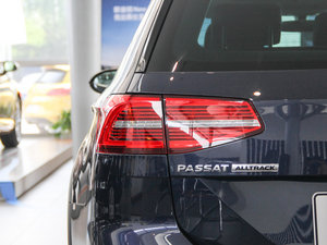 2016380TSI Premium vа (ji)^