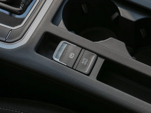 2016款380TSI 两驱逸行版 驻车制动器